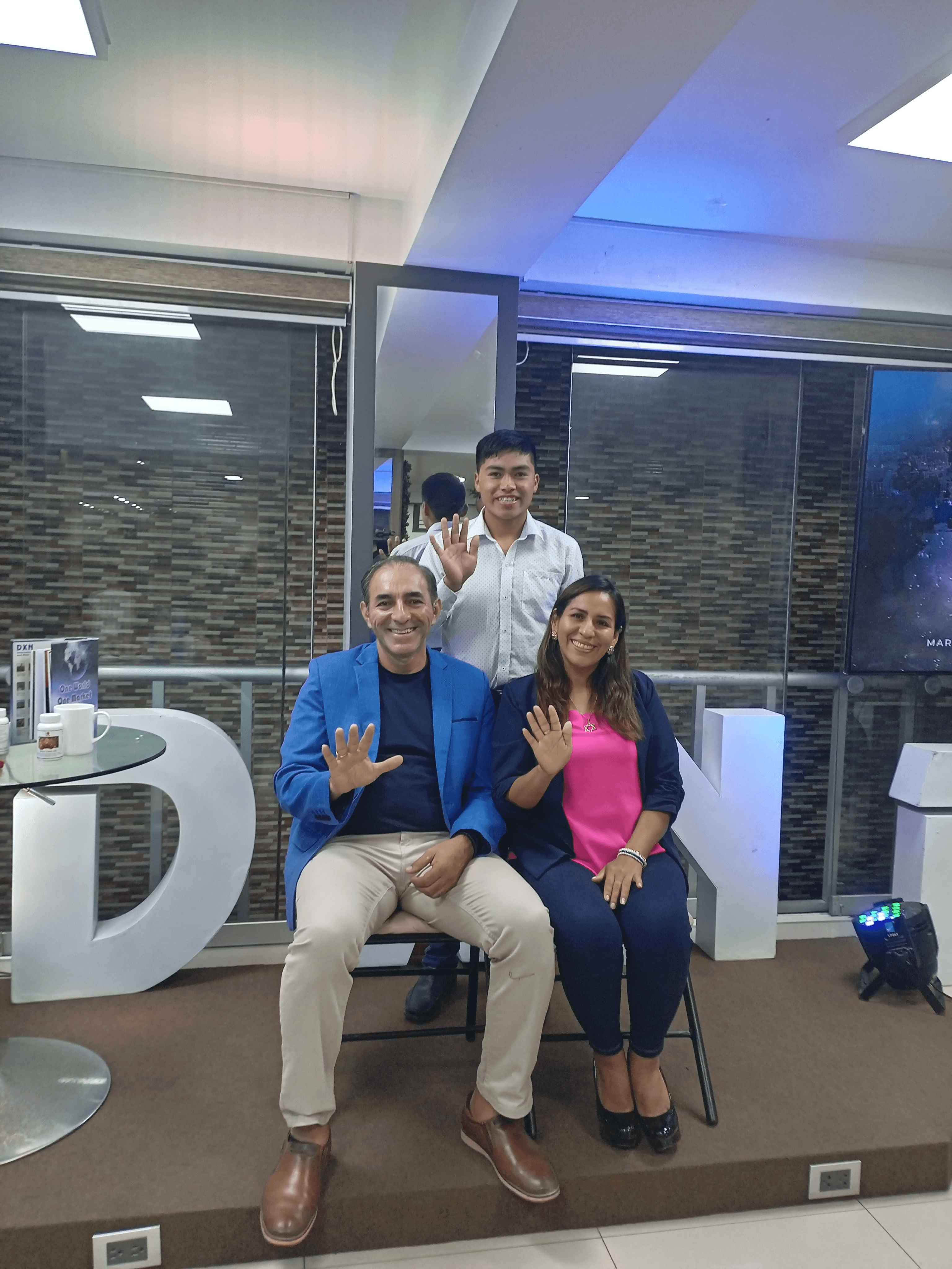 DXN Image 1
